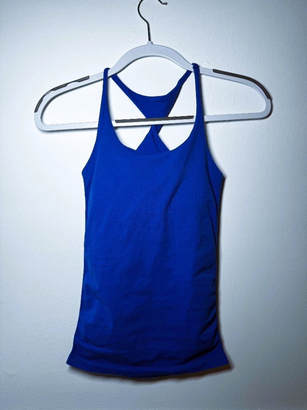 prAna Phoebe Cross-Back Yoga Tank Top – Blue